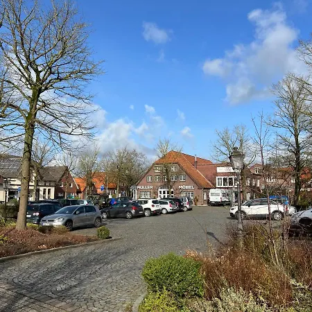 Luxus Lindenhof -ferienwohnungen In Friesland An Der Nordsee Am Naturschutzgebiet Urwald