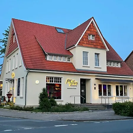 Apartment Luxus Lindenhof -ferienwohnungen In Friesland An Der Nordsee Am Naturschutzgebiet Urwald *